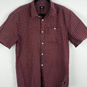 DC Casual Button Down Shirt Size L Red Plaid Short Sleeve Pocket Cotton